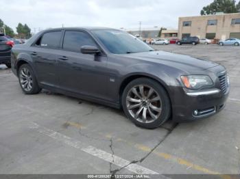  Salvage Chrysler 300