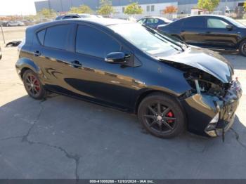  Salvage Toyota Prius c