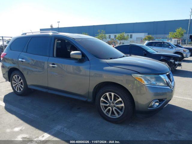  Salvage Nissan Pathfinder