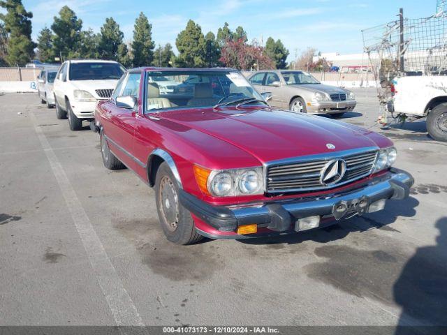  Salvage Mercedes-Benz 560