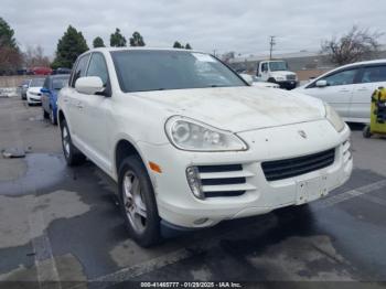  Salvage Porsche Cayenne