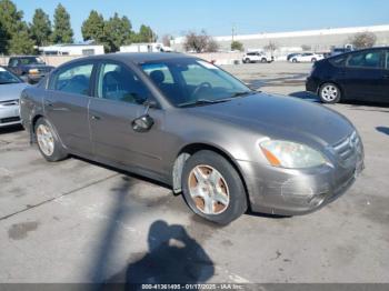  Salvage Nissan Altima