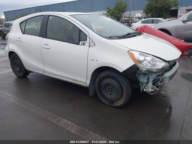  Salvage Toyota Prius c