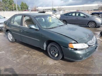  Salvage Nissan Altima