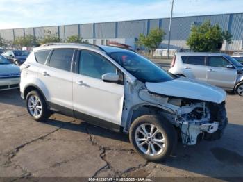  Salvage Ford Escape