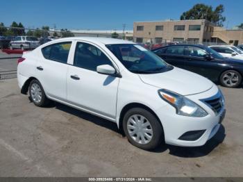  Salvage Nissan Versa