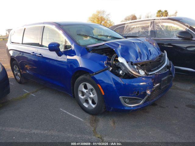  Salvage Chrysler Pacifica