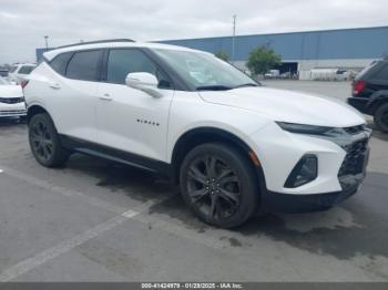  Salvage Chevrolet Blazer