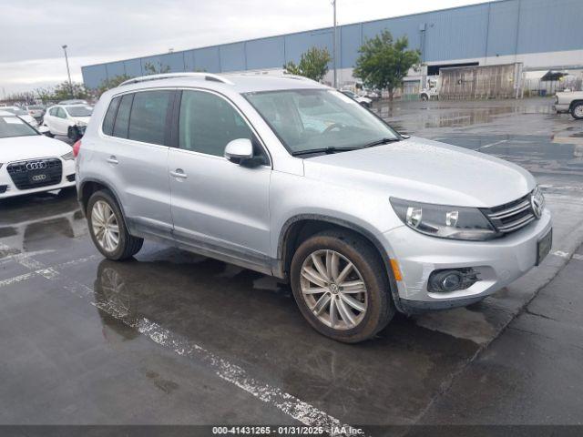  Salvage Volkswagen Tiguan