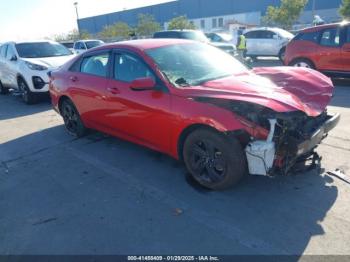  Salvage Hyundai ELANTRA