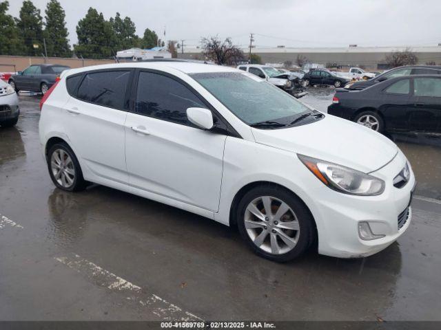  Salvage Hyundai ACCENT