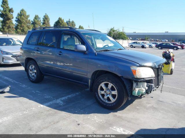  Salvage Toyota Highlander