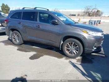  Salvage Toyota Highlander