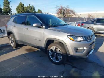  Salvage Jeep Compass