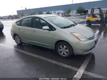  Salvage Toyota Prius