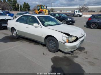  Salvage Lexus Es