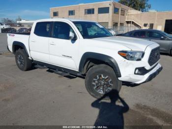  Salvage Toyota Tacoma