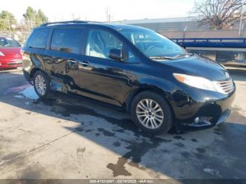  Salvage Toyota Sienna