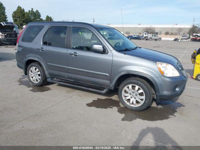  Salvage Honda CR-V