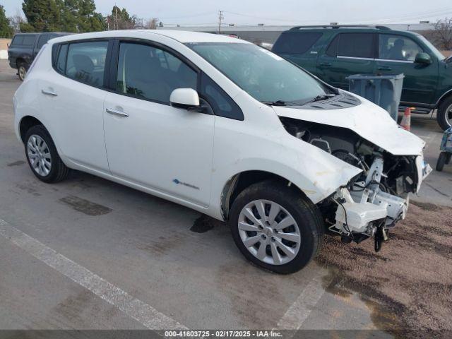  Salvage Nissan LEAF