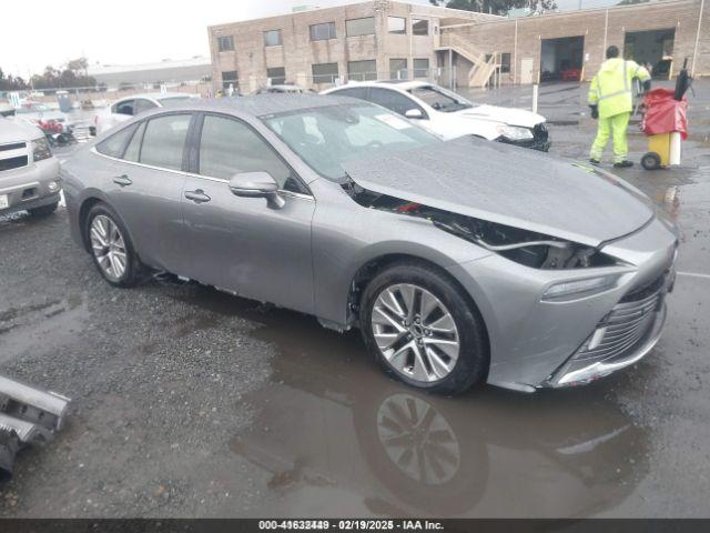  Salvage Toyota Mirai