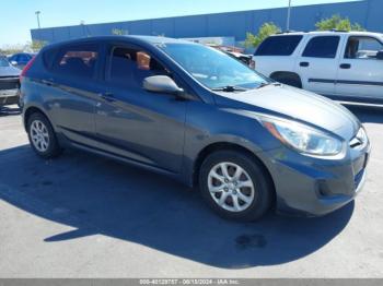  Salvage Hyundai ACCENT