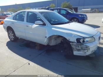  Salvage Volvo S60