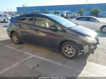  Salvage Toyota Prius