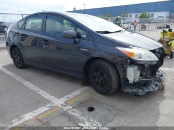  Salvage Toyota Prius