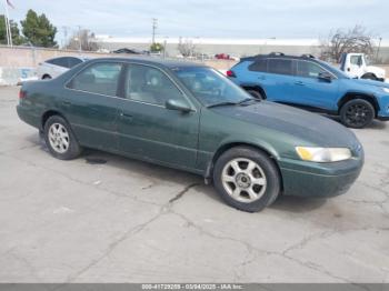  Salvage Toyota Camry