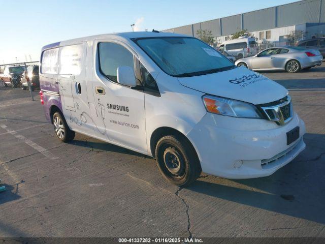  Salvage Nissan Nv