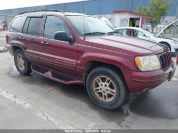  Salvage Jeep Grand Cherokee