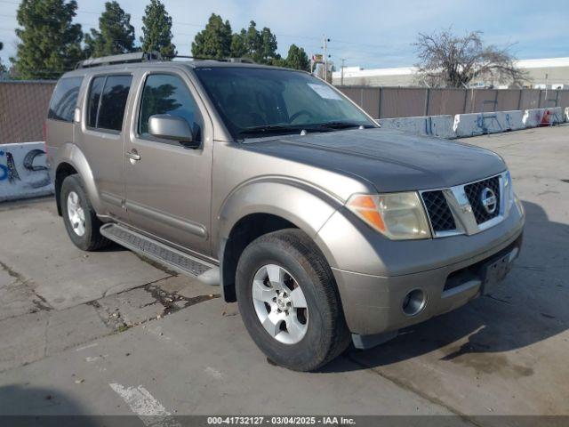  Salvage Nissan Pathfinder