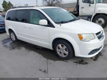  Salvage Dodge Grand Caravan