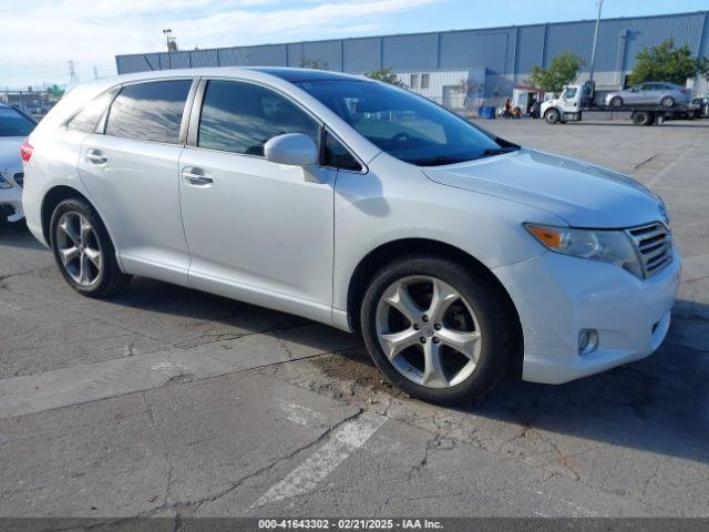  Salvage Toyota Venza