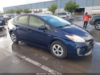  Salvage Toyota Prius