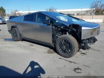  Salvage Tesla Cybertruck