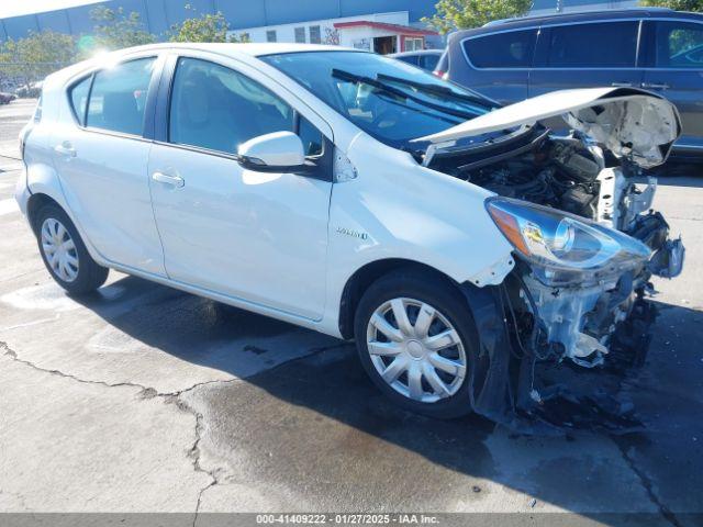  Salvage Toyota Prius c