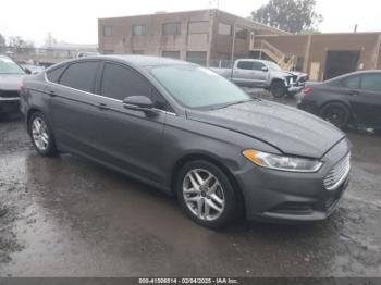  Salvage Ford Fusion