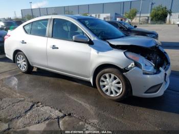  Salvage Nissan Versa