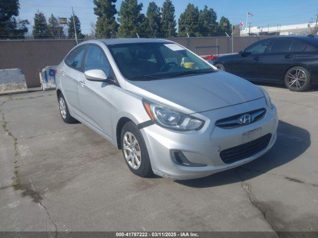  Salvage Hyundai ACCENT