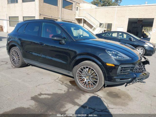  Salvage Porsche Cayenne