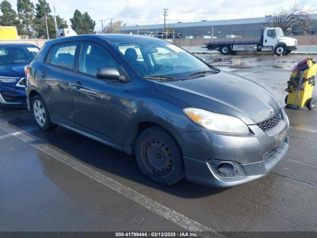  Salvage Toyota Matrix