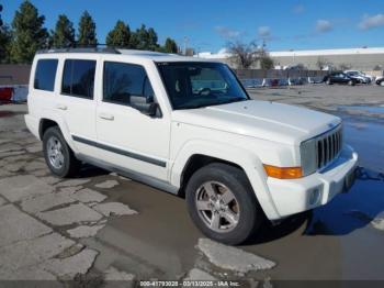  Salvage Jeep Commander