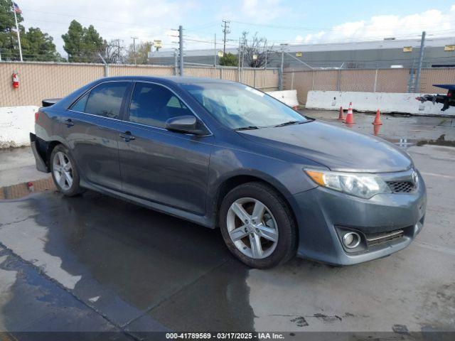  Salvage Toyota Camry