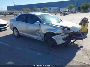  Salvage Volkswagen Jetta