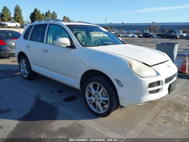  Salvage Porsche Cayenne