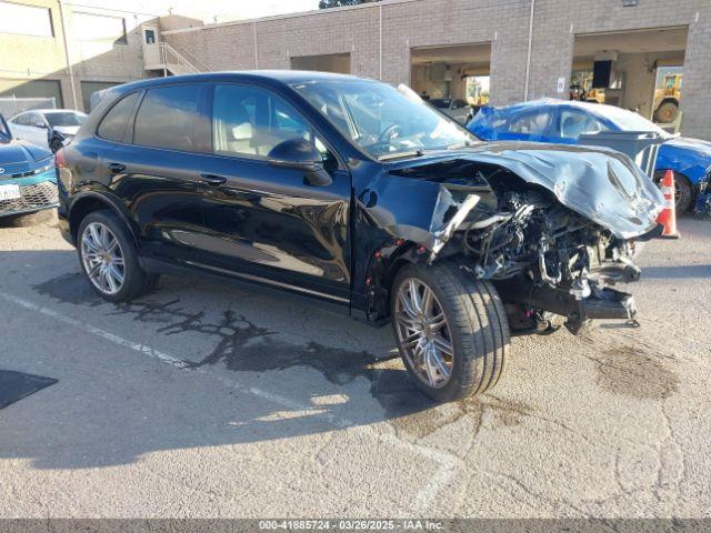  Salvage Porsche Cayenne