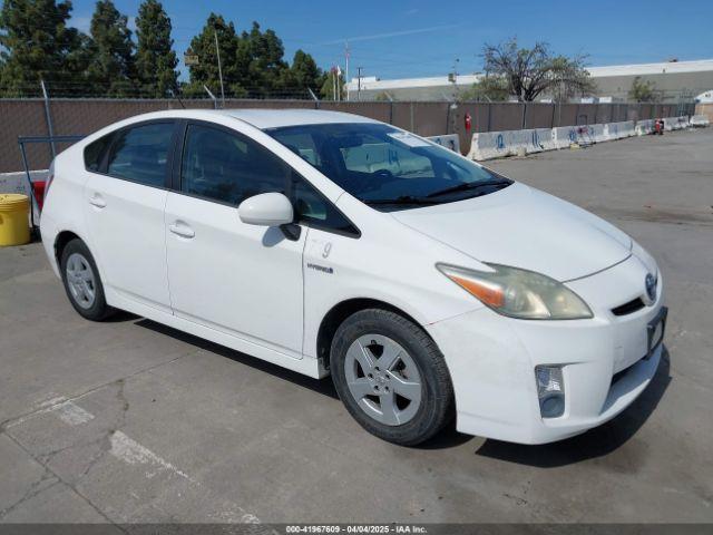  Salvage Toyota Prius