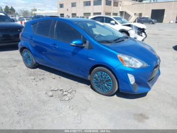  Salvage Toyota Prius c